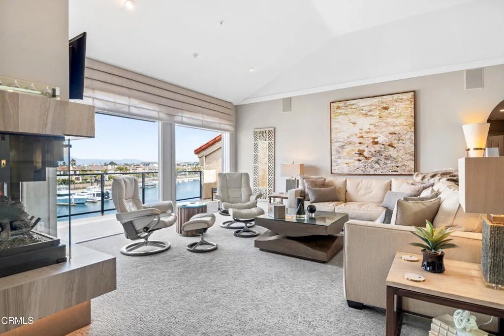 Condo in Oxnard, California, United States 3 - 17969128