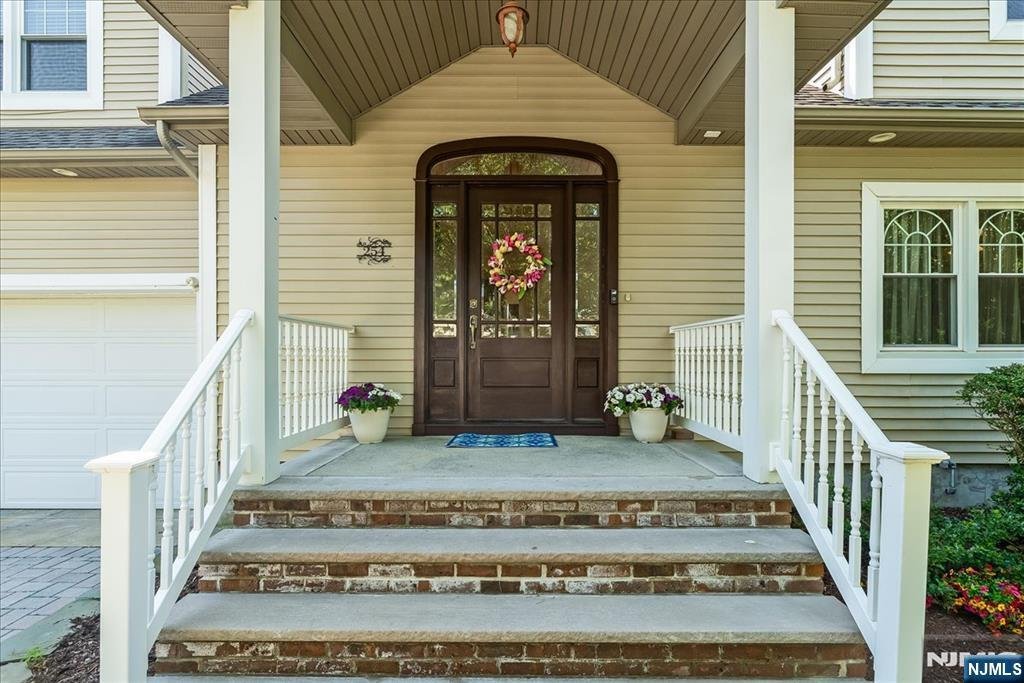 House in Paramus, New Jersey, United States 3 - 17967723