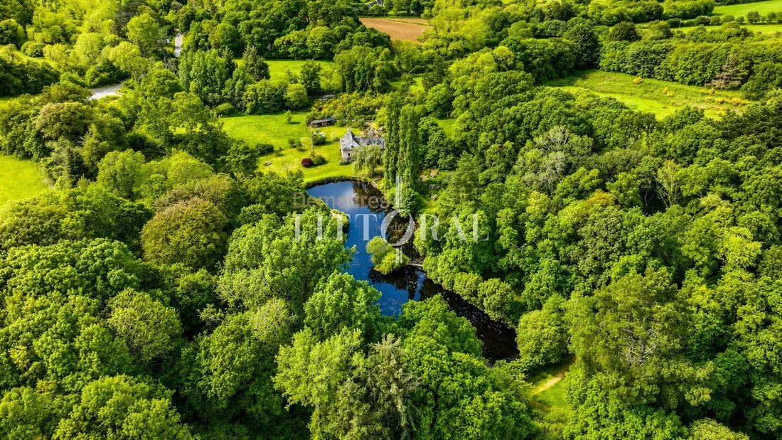 Plouzelambre, Brittany, France 4 - 17967099