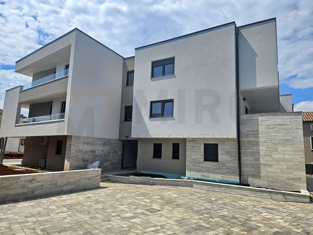 Apartment in Njivice, Primorje-Gorski Kotar County, Croatia 2 - 14544158