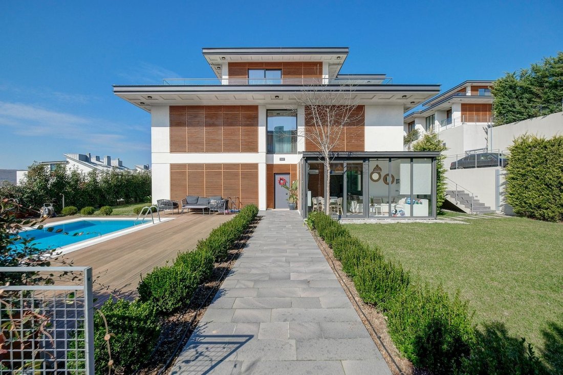 Villa en Zekeriyaköy, Provincia de Estambul, Turquía 1 - 17970371