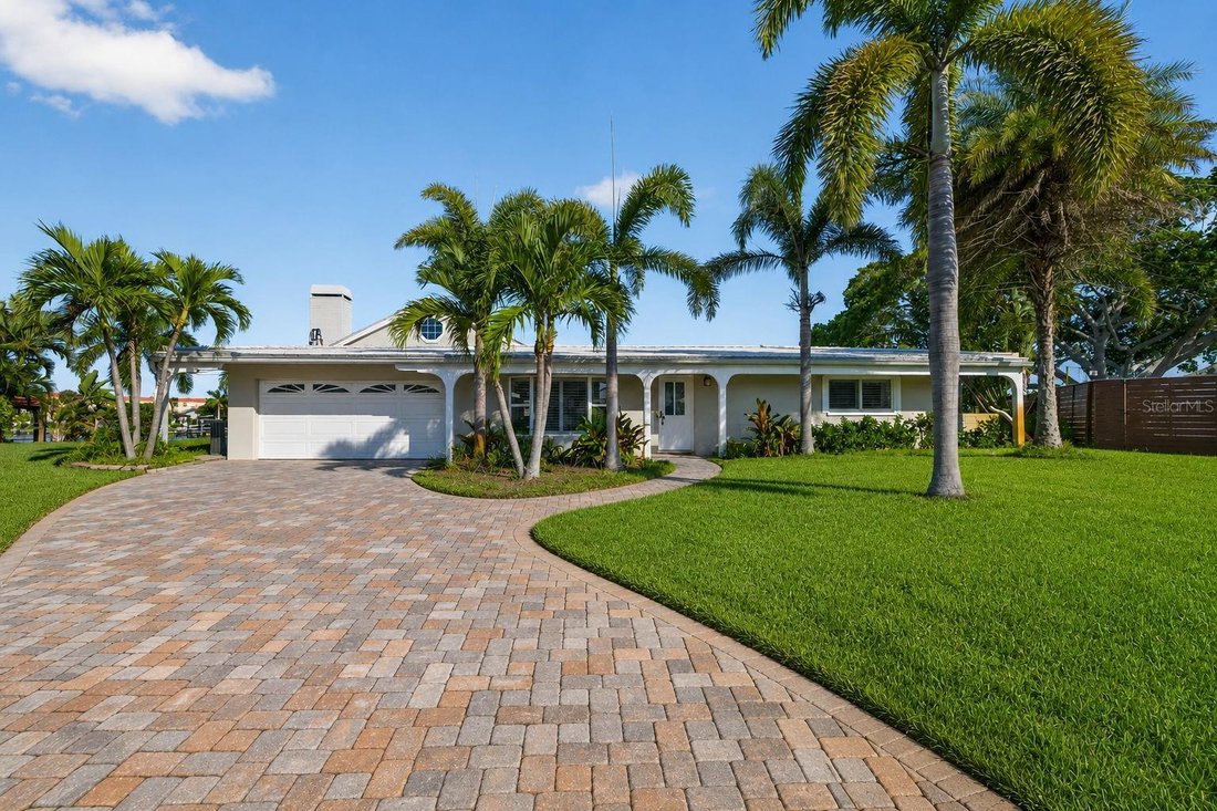House in St. Petersburg, Florida, United States 3 - 17966334