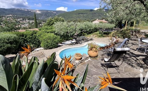House in Toulon, Provence-Alpes-Côte d'Azur, France 1