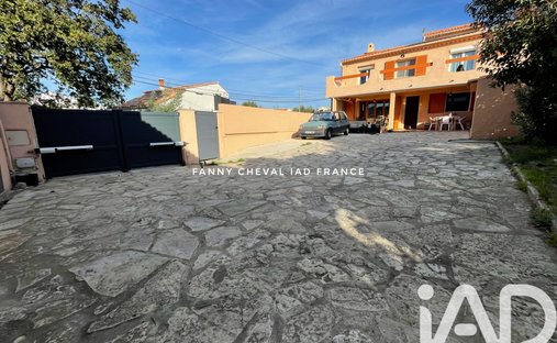 House in Le Fort, Six-Fours-les-Plages, France 1