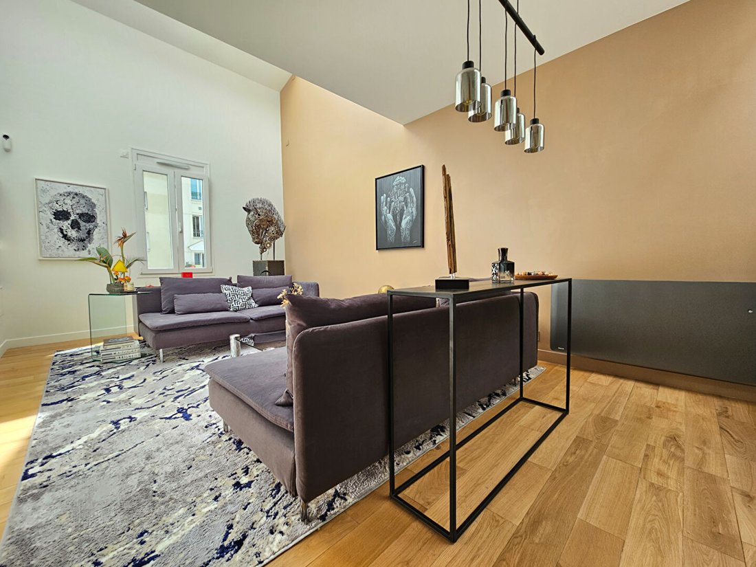 House in Puteaux, Ile-de-France, France 3 - 12254602