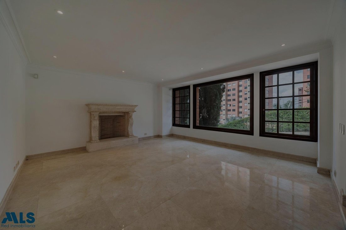 House in Medellín, Antioquia, Colombia 5 - 17972296
