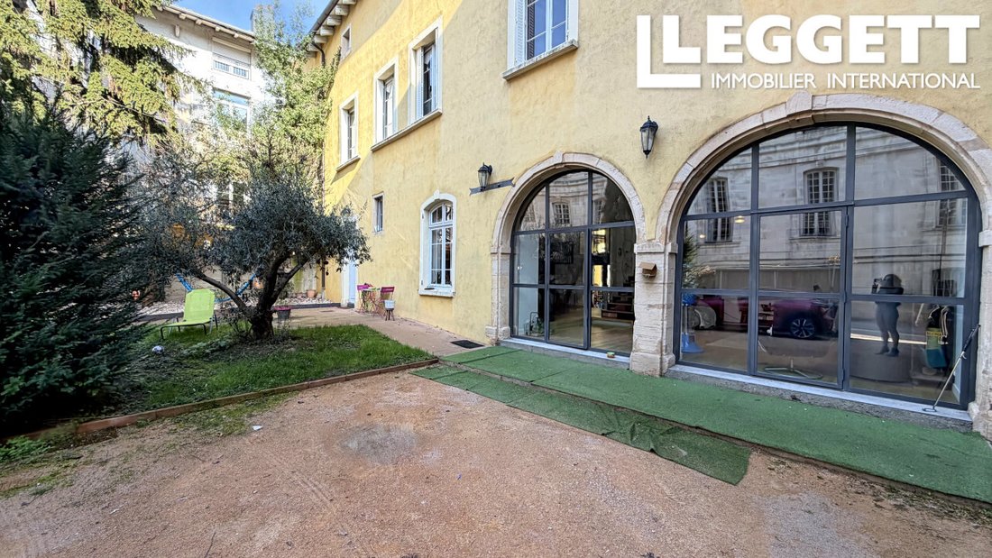 House in Mâcon, Bourgogne – Franche-Comté, France 1 - 17970097