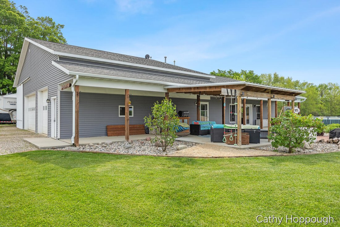 House in Clarksville, Michigan, United States 4 - 17967758