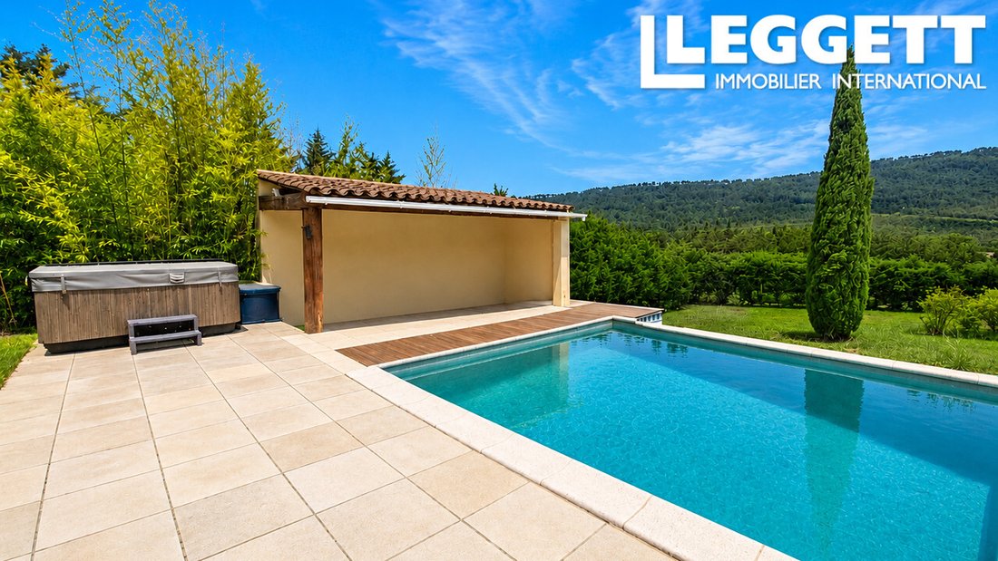 Villa in Camps-la-Source, Provence-Alpes-Côte d'Azur, France 1 - 17970100