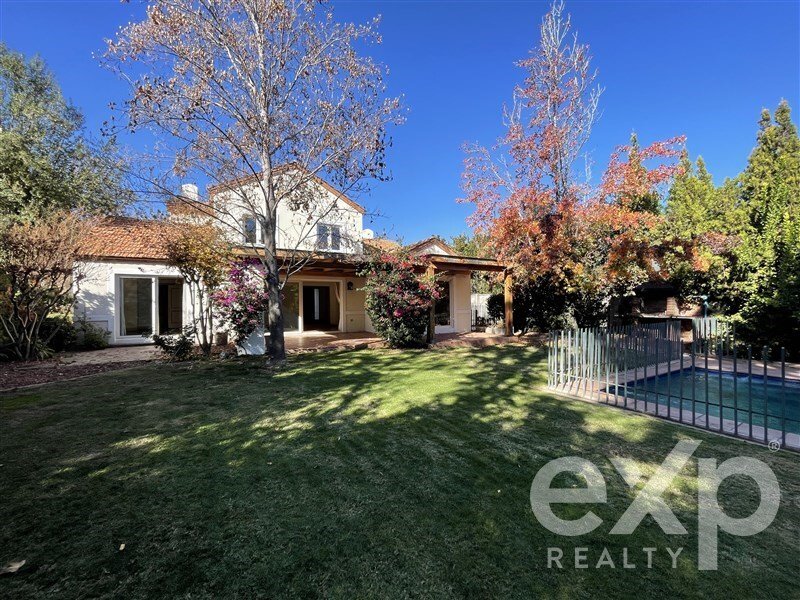 House in Chicureo, Santiago Metropolitan Region, Chile 4 - 15887115