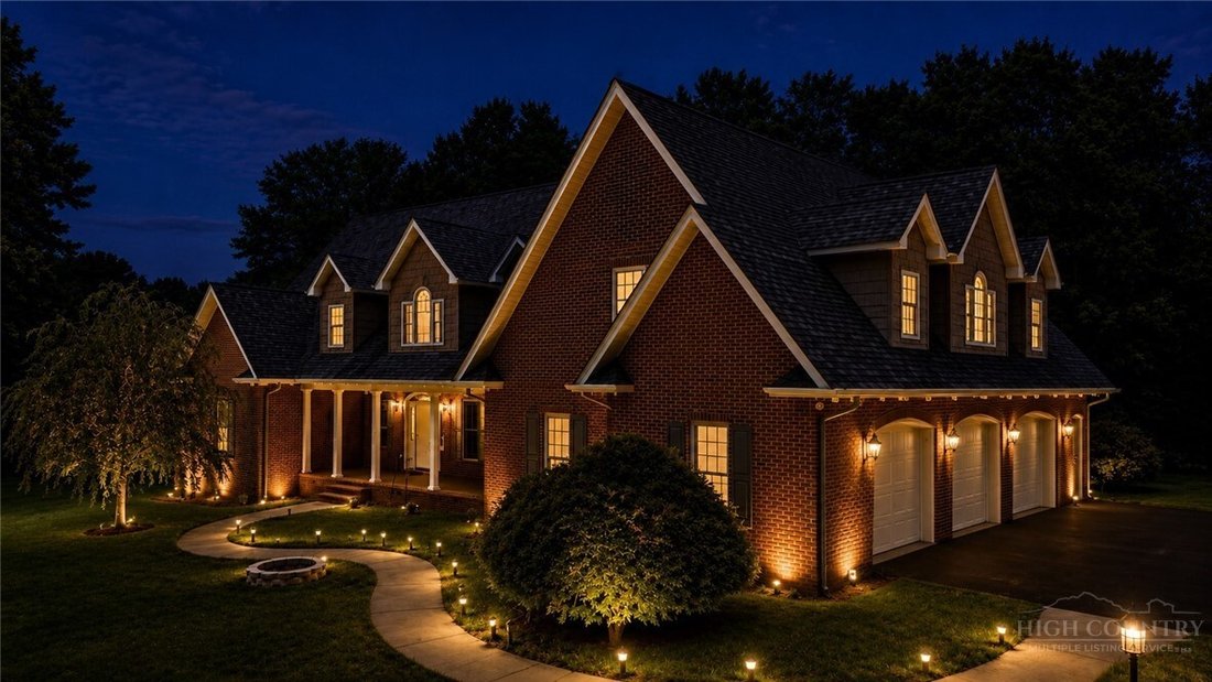 House in Jefferson, North Carolina, United States 2 - 17972341