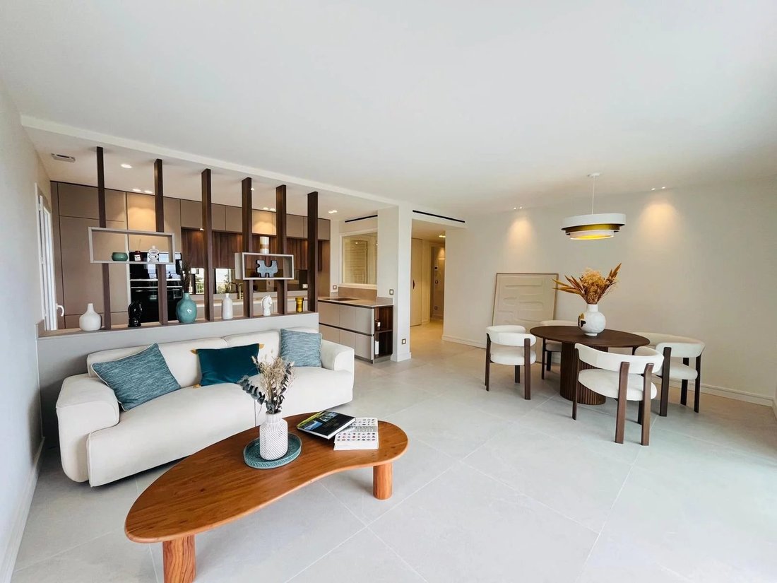 Apartment in Cannes, Provence-Alpes-Côte d'Azur, France 3 - 17967355