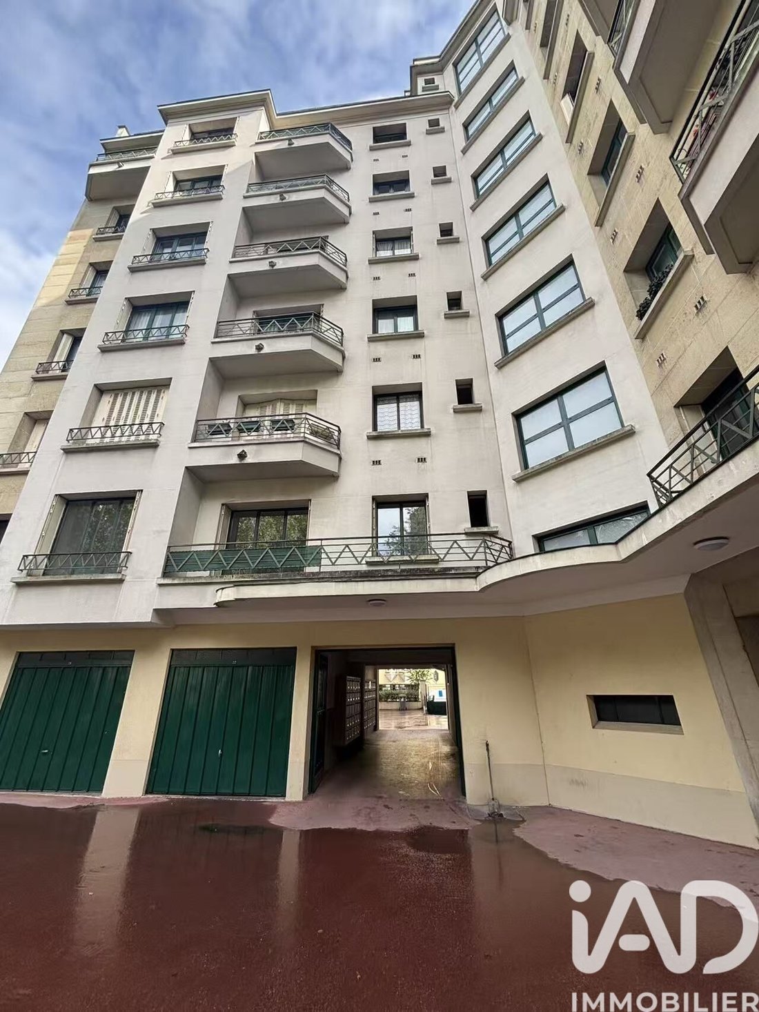 Apartment in Espaces Jeunes, Issy-les-Moulineaux, France 5 - 17970993