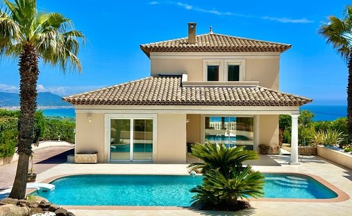 Haus in Fréjus, Provence-Alpes-Côte d'Azur, Frankreich 1