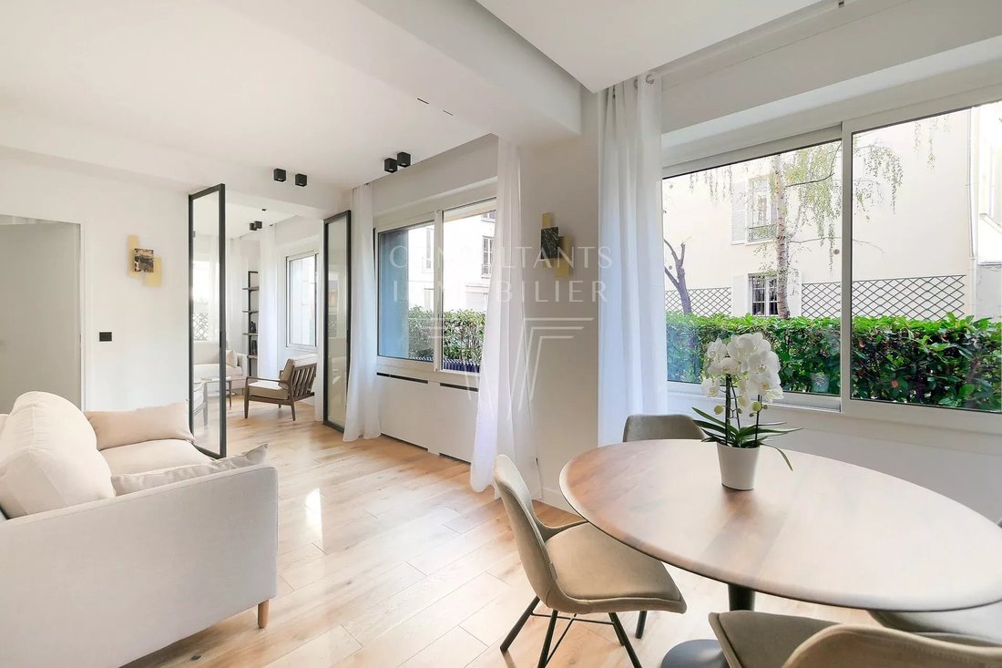 Apartment in Muette Nord, Paris 16e Arrondissement, Paris 1 - 12337906
