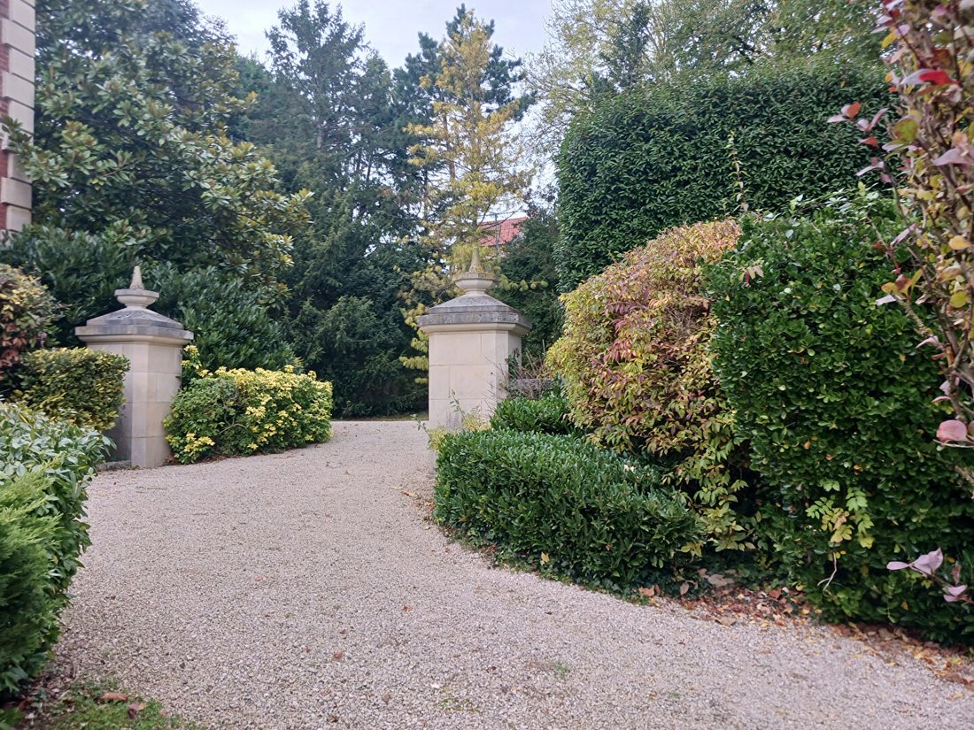 Villa in Chantilly, Hauts-de-France, France 3 - 17970416