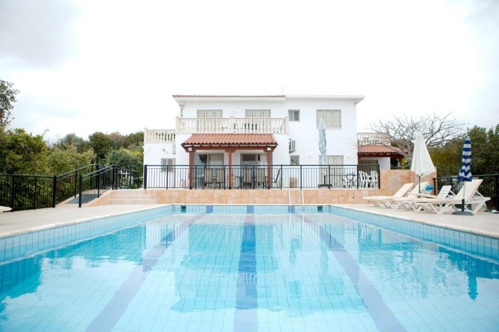 Villa in Kissonerga, Paphos, Cyprus 1 - 16173625