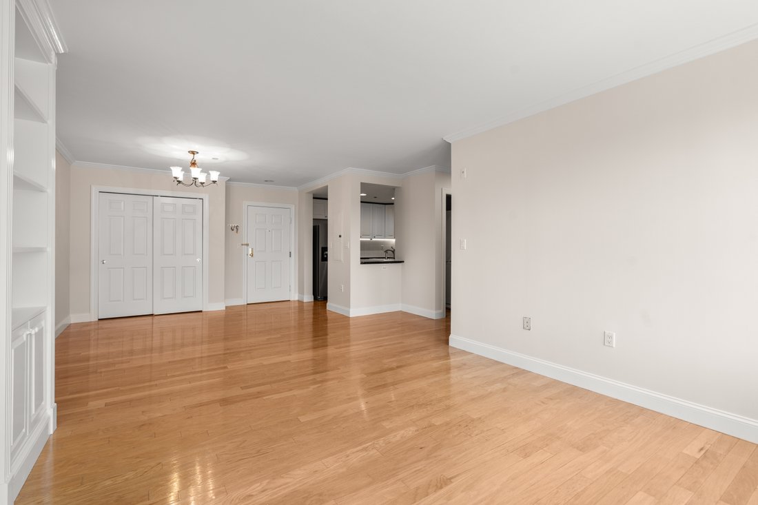 Condo in Boston, Massachusetts, United States 3 - 17971739
