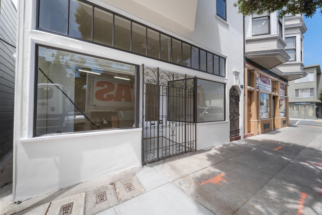 House in San Francisco, California, United States 2 - 17972180