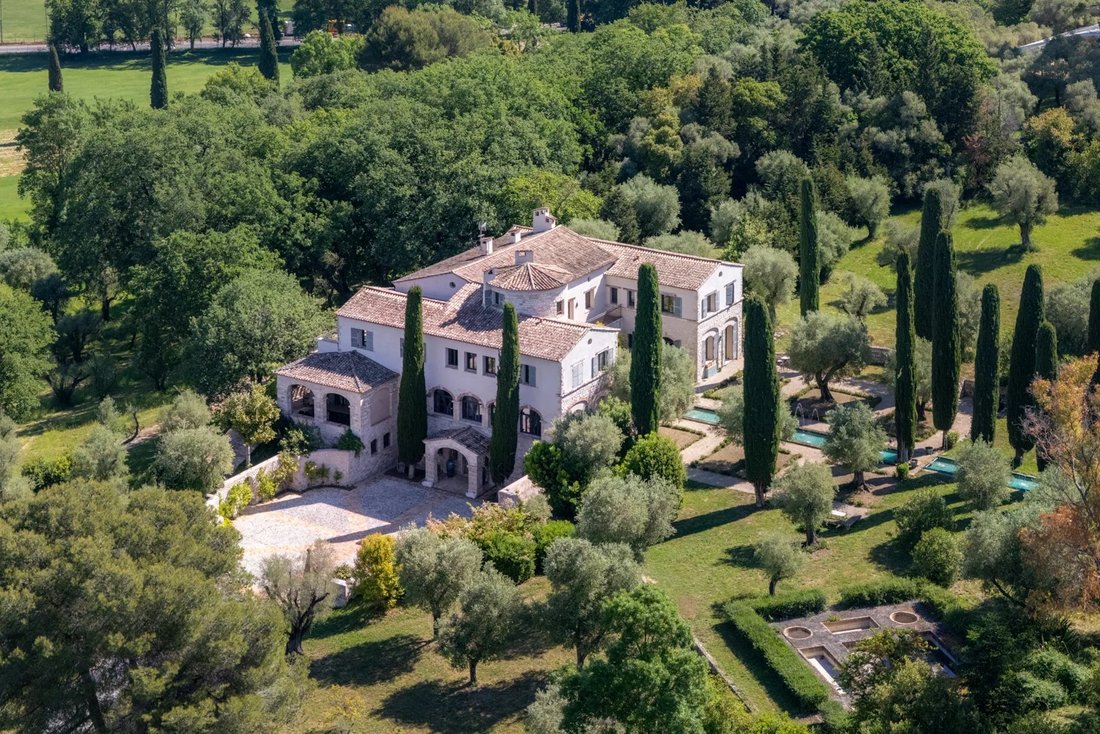 Villa in Bois Fleuri-Chevre d'Or-Saint Philippe, Biot, France 3 - 17967257