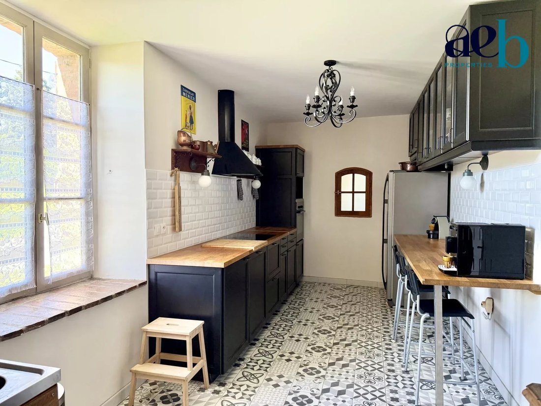 Estate in Cessoy-en-Montois, Ile-de-France, France 3 - 17970083