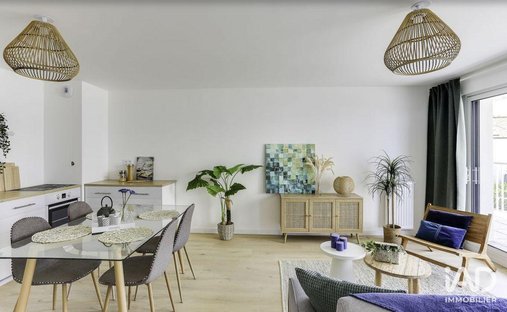 Apartment in Port Neuf, La Rochelle, France 1