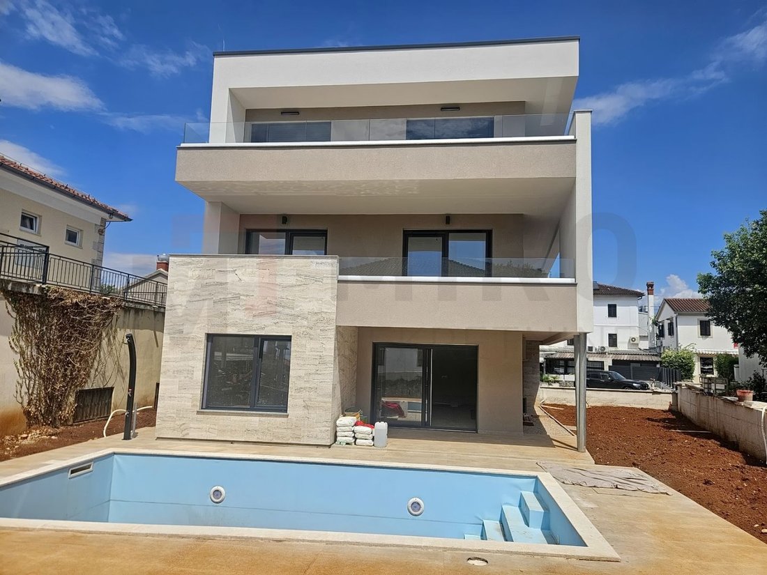 Apartment in Njivice, Primorje-Gorski Kotar County, Croatia 1 - 17969829