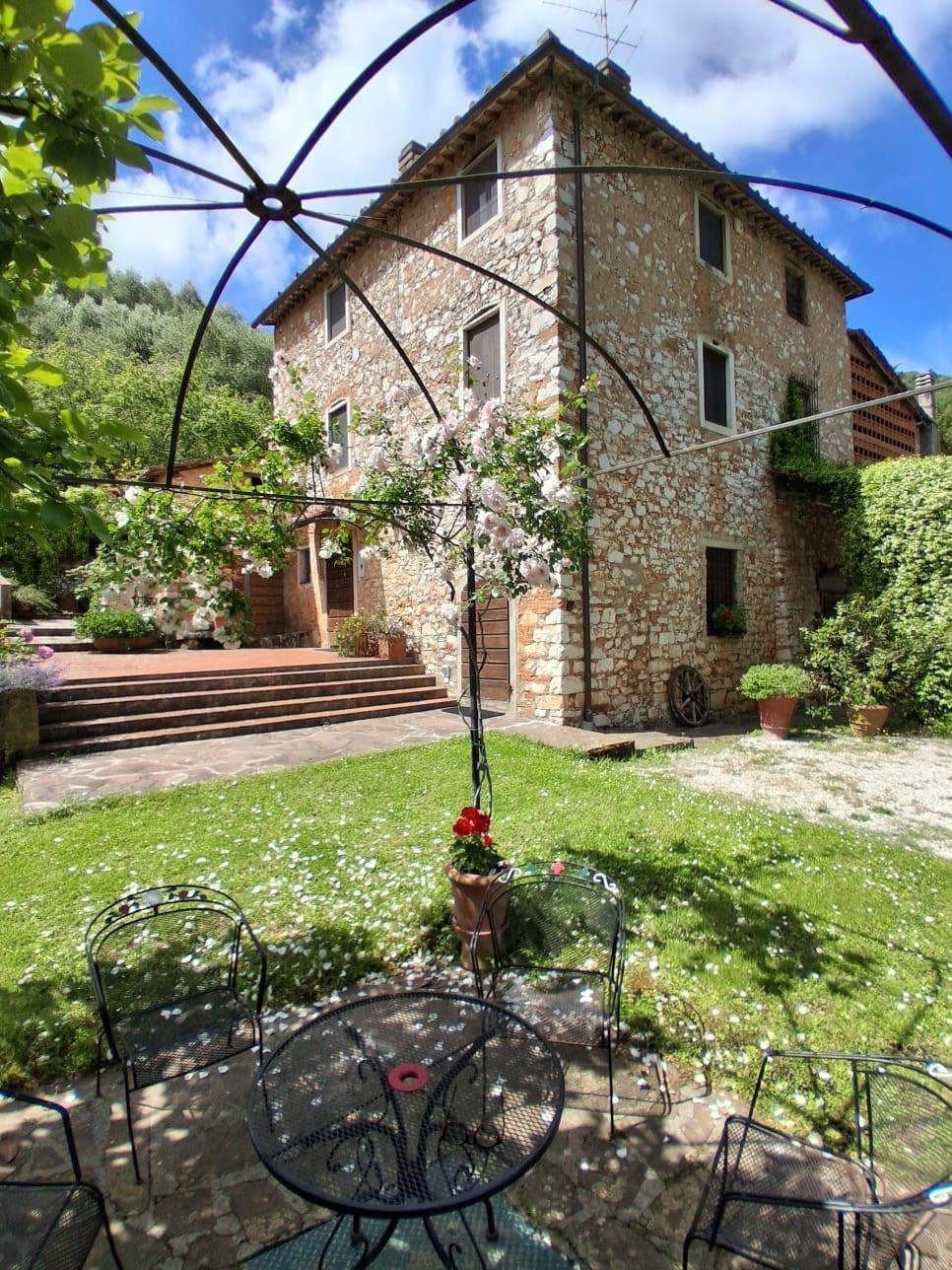 Farm Ranch in Saint Mary del Giudice - San Lorenzo a Vaccoli, Lucca, Tuscany 1 - 11692604