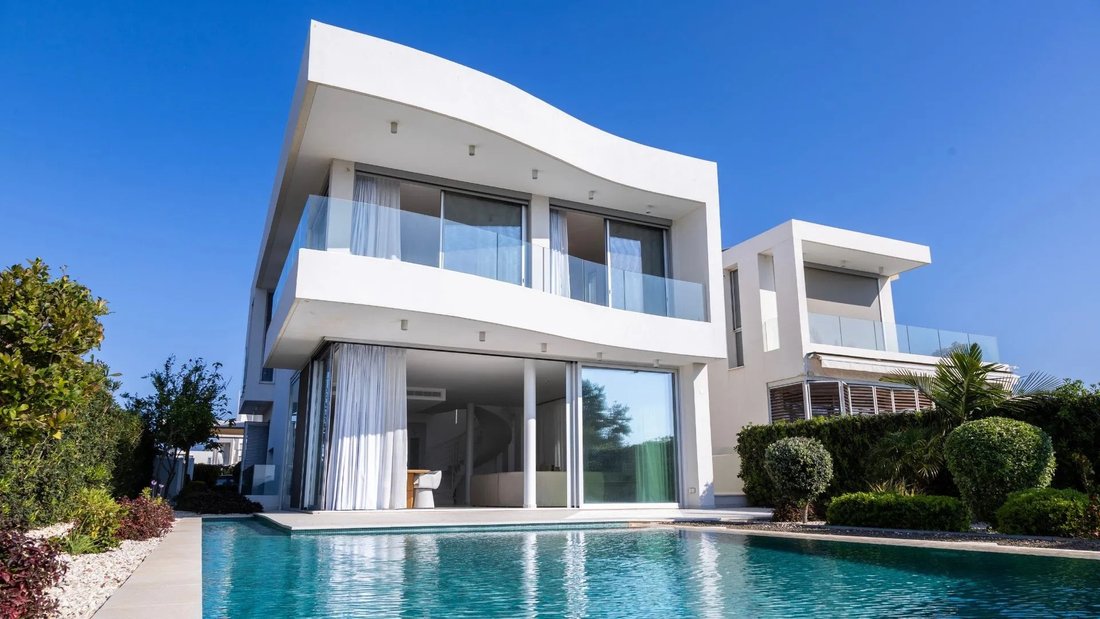 Villa in Peyia, Paphos, Cyprus 1 - 17970298
