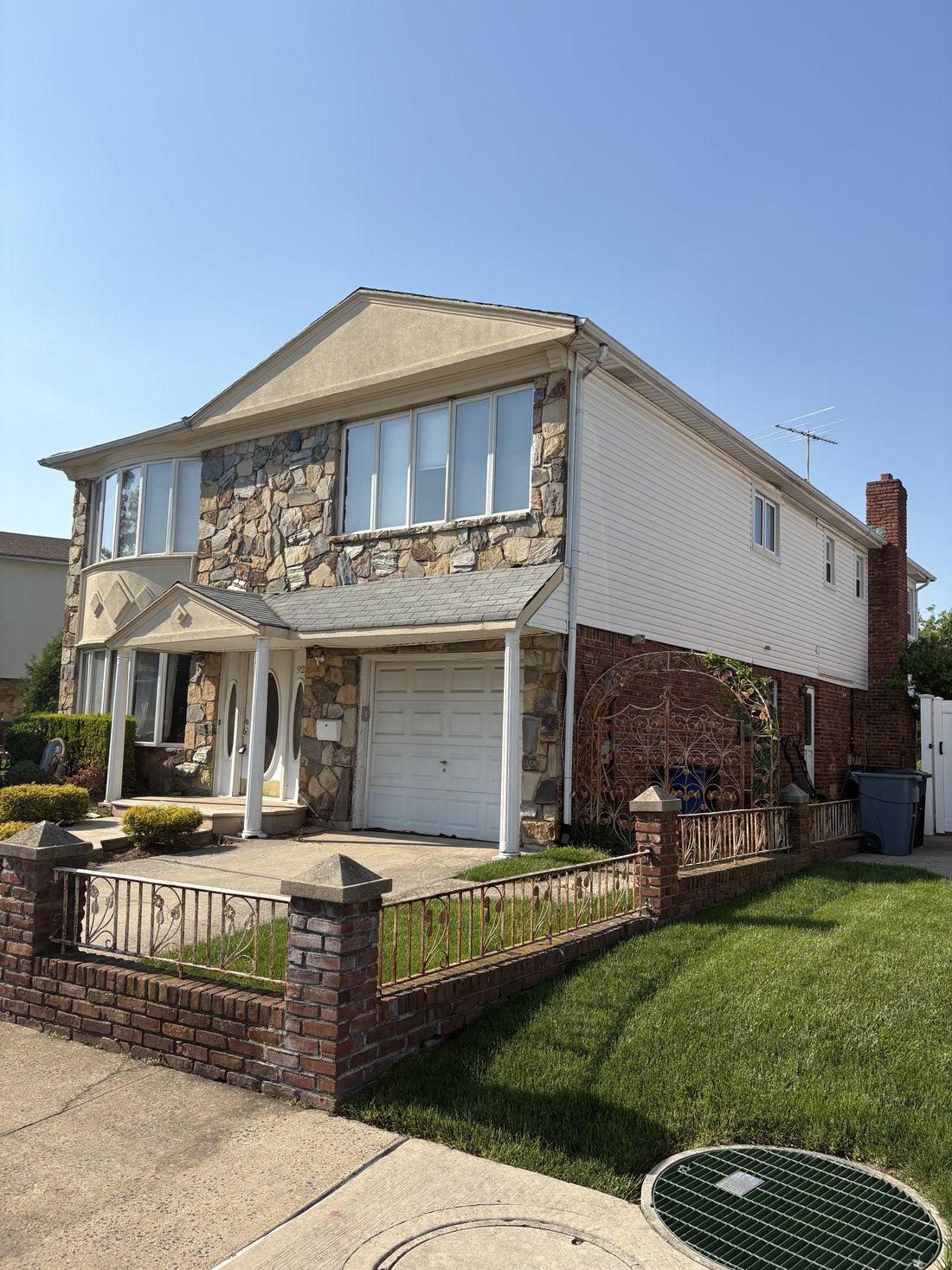 House in New York, New York, United States 2 - 17966964