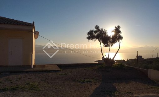 Condo in Community of Loutraki - Perachora, Loutraki - Perachora, Greece 1