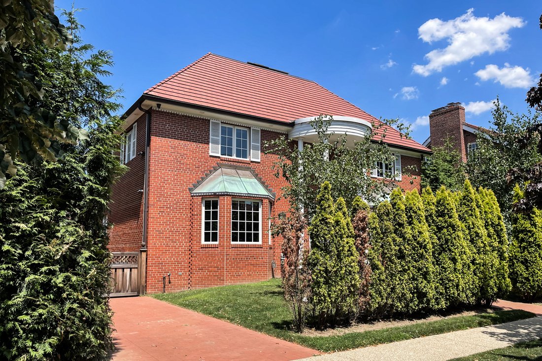 House in New York, New York, United States 3 - 17967853