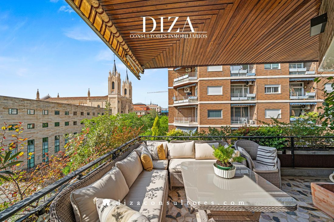 Appartamento a Retiro, Madrid, Spagna 2 - 17800376