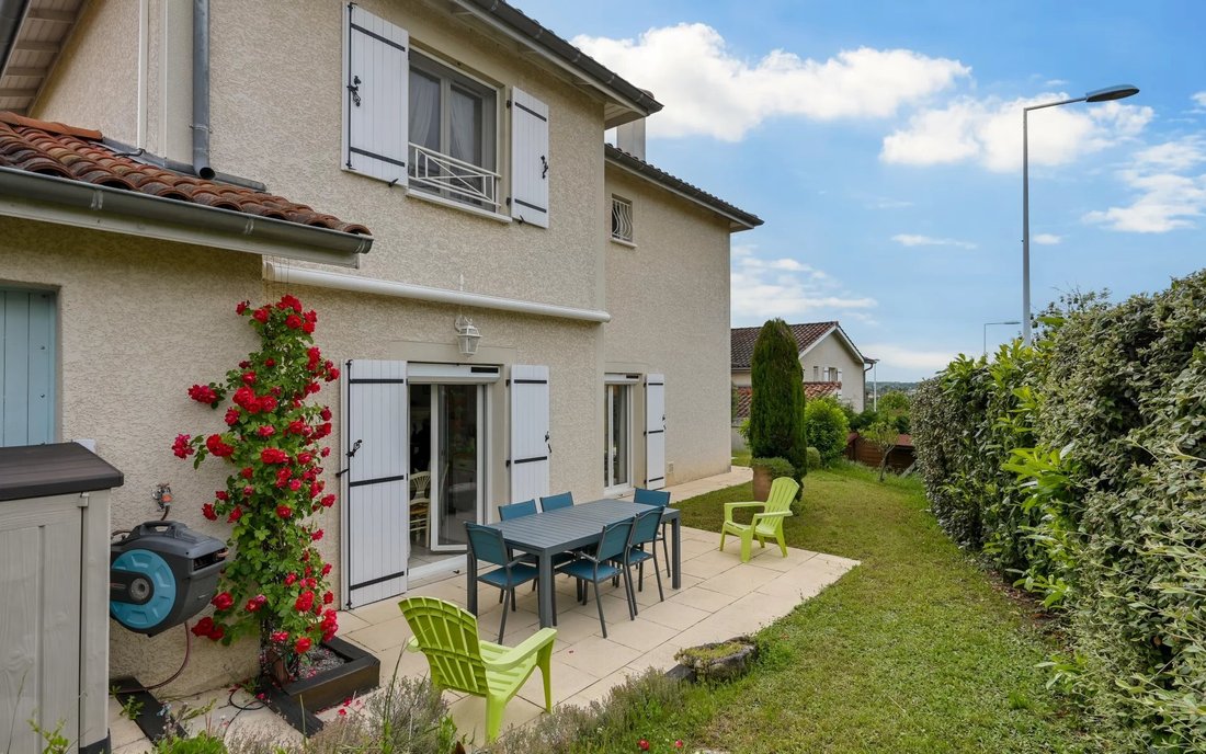 House in Ouest, Craponne, France 1 - 17967275