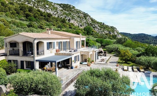 House in Manosque, Provence-Alpes-Côte d'Azur, France 1