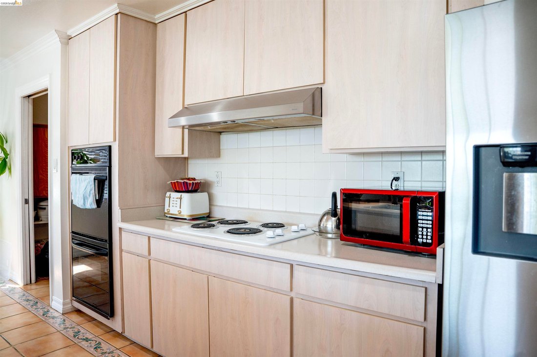 House in Petaluma, California, United States 5 - 17972214