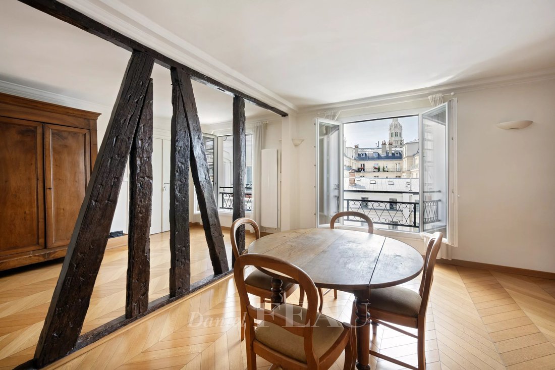 Apartment in Clichy-Trinité, Paris 9e Arrondissement, Paris 4 - 17966068