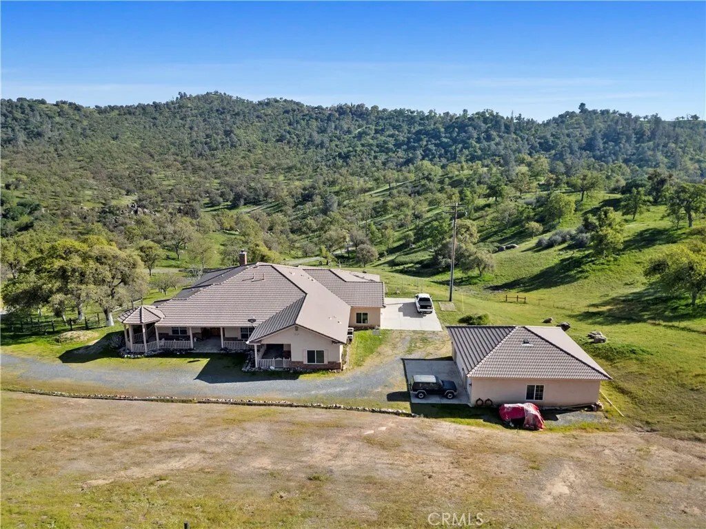 House in Bakersfield, California, United States 4 - 17969215
