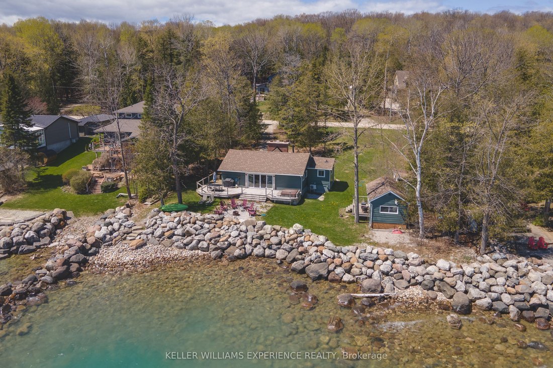 House in Meaford, Ontario, Canada 4 - 17970509