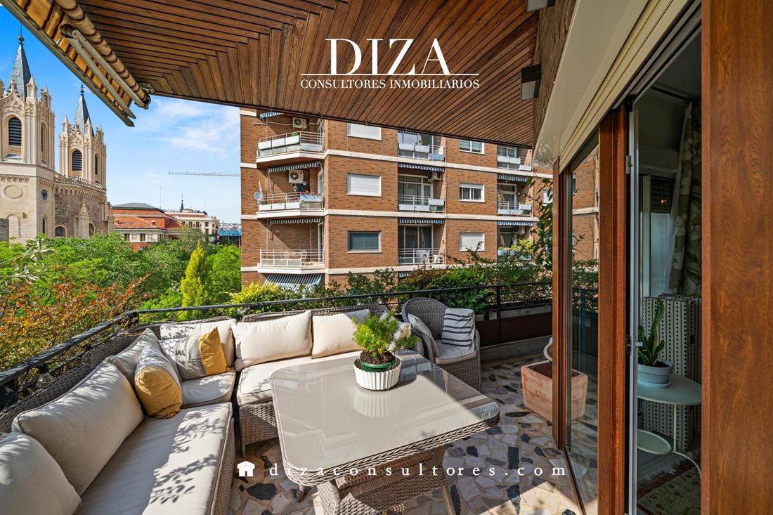 Appartamento a Retiro, Madrid, Spagna 3 - 17800376