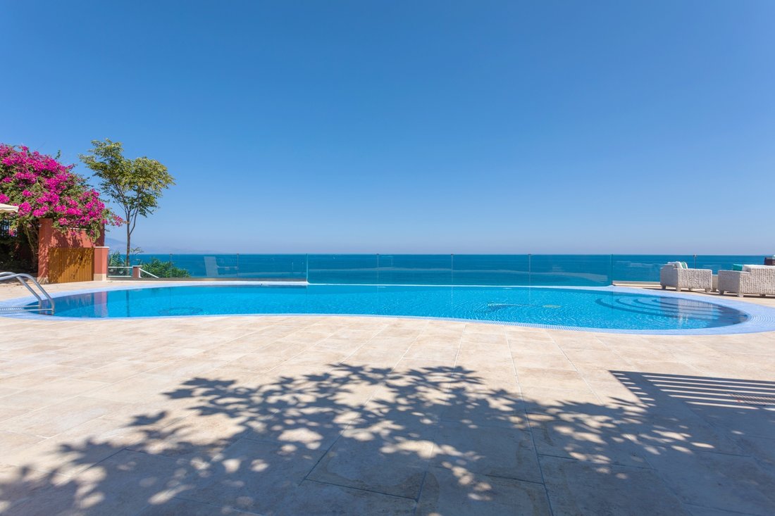 Villa in Bolimon, Elaties, Greece 4 - 17970367
