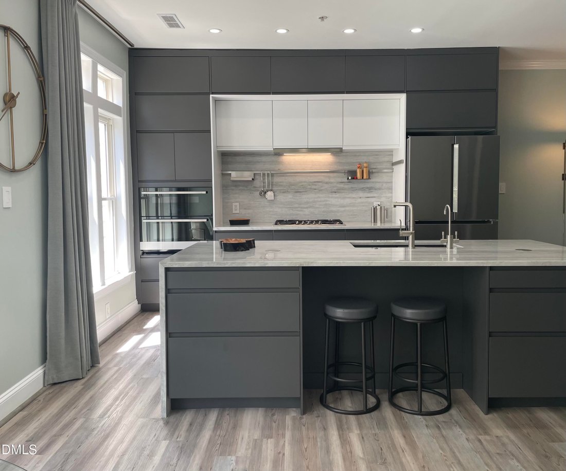 Townhouse in Raleigh, North Carolina, United States 4 - 17933978