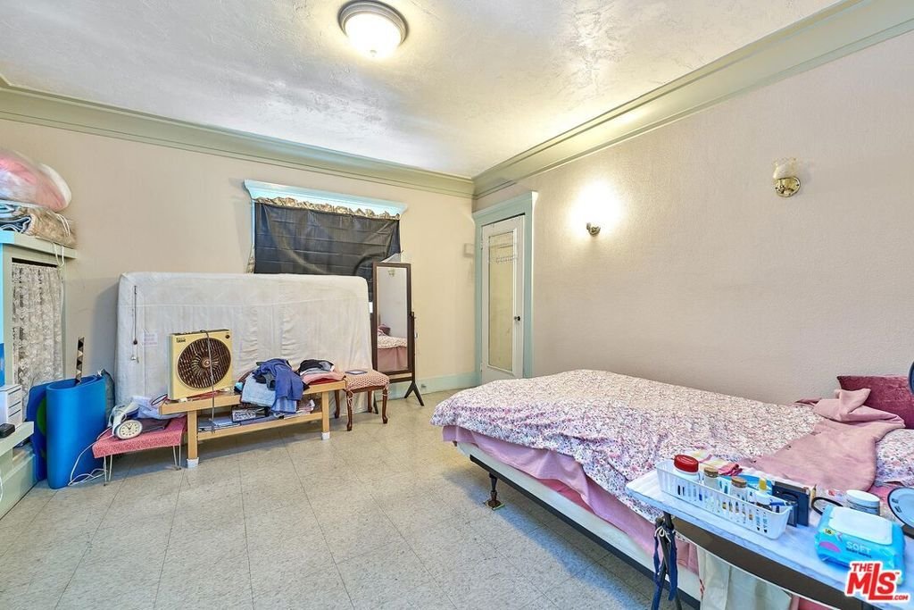 House in Los Angeles, California, United States 5 - 17968945