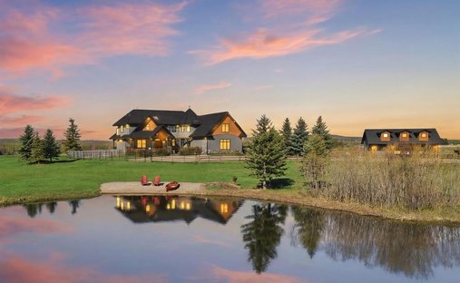 Casa a Okotoks, Alberta, Canada 1