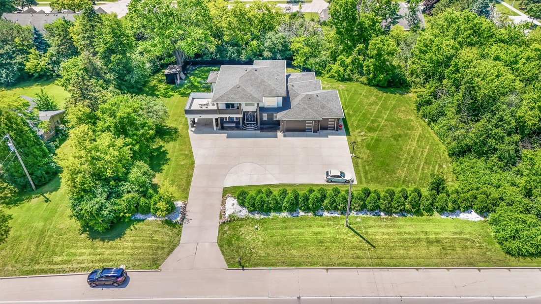 House in Franklin, Wisconsin, United States 2 - 17970430