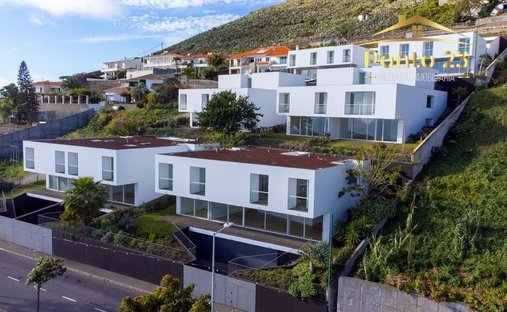 Villa in Sao Martinho, Madeira, Portugal 1