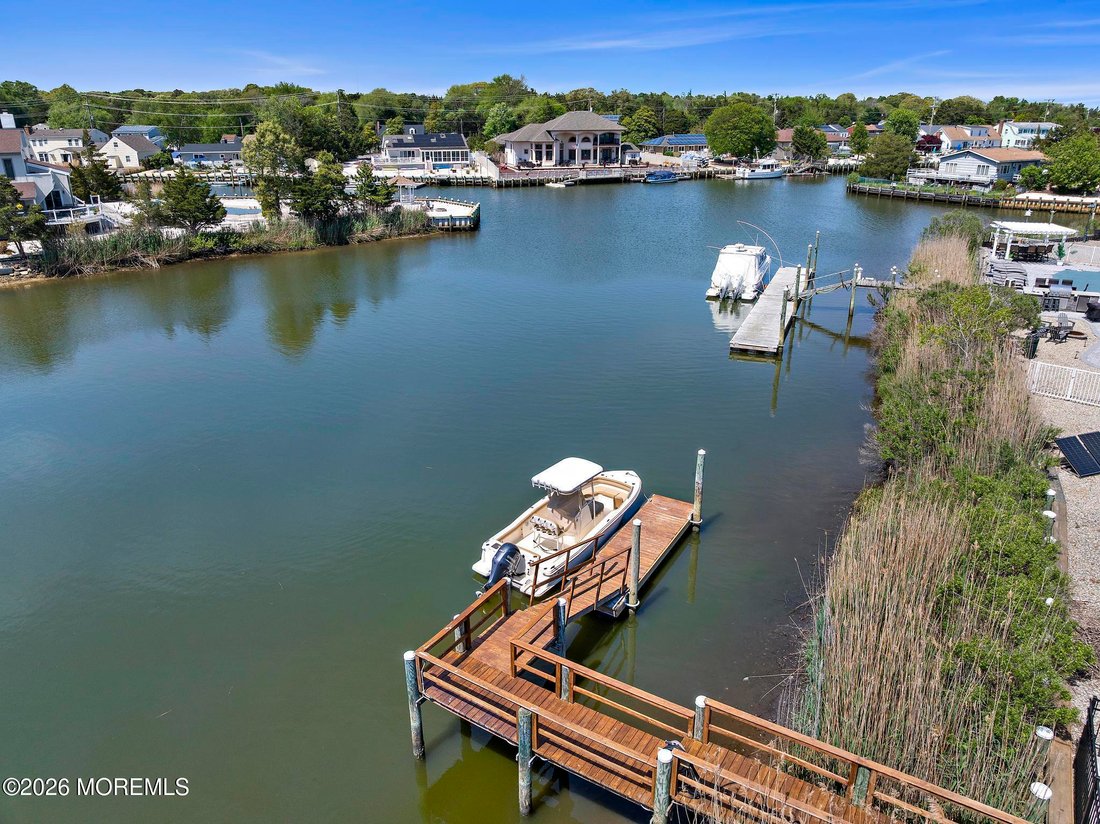 House in Little Egg Harbor Township, New Jersey, United States 2 - 17966146