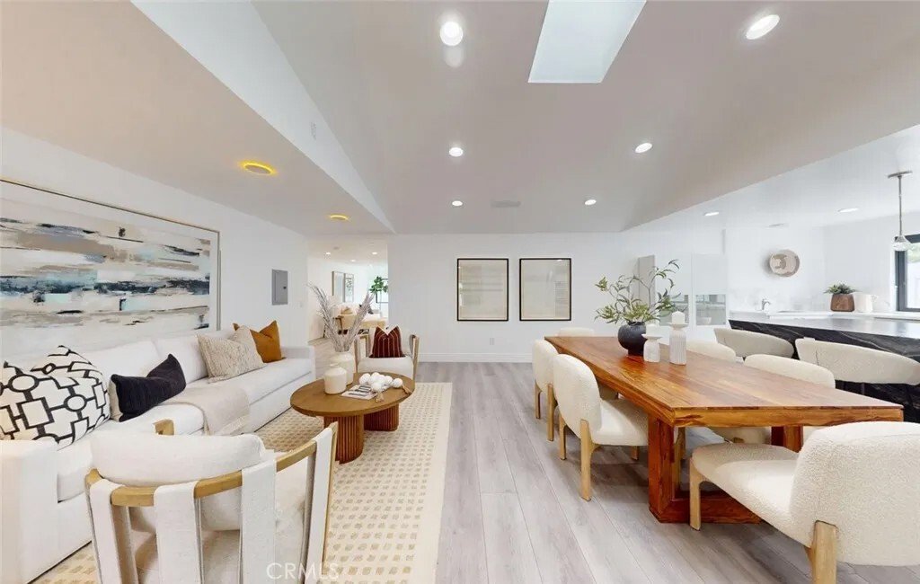 House in Huntington Beach, California, United States 5 - 17966509