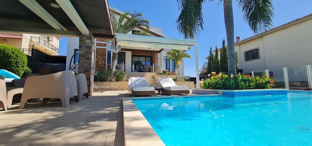 Villa in Agios Athanasios, Limassol, Cyprus 2 - 13545082