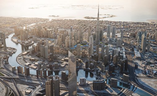 Condo in Business Bay, Dubai, United Arab Emirates 1